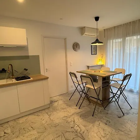 Apartment Inaya For Appt 3 Pieces *